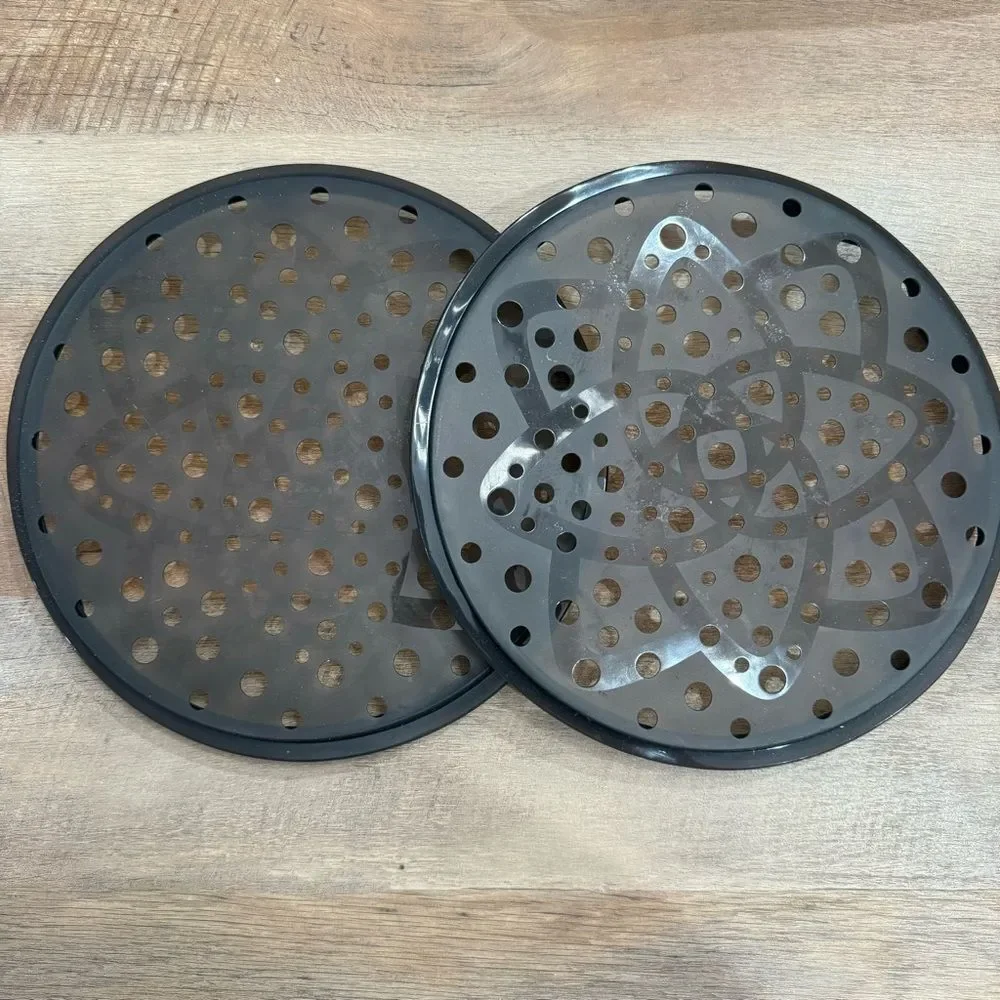 2 Pampered Chef Microwave Chip Maker Trays